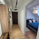 Old Tenement 바르샤바