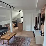 Lejlighed Old Tenement