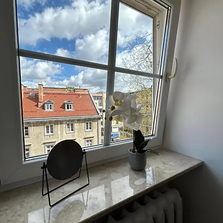 Apartment Old Tenement *