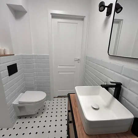 Old Tenement Appartement Varsovie