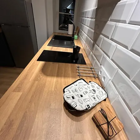 Old Tenement Appartement